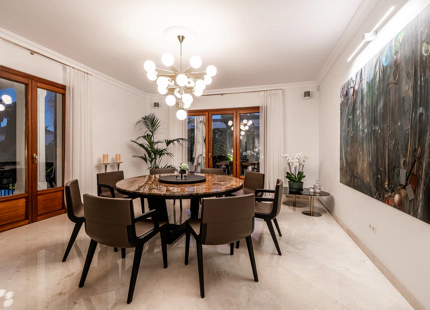 ELEGANTE VILLA UBICADA EN SIERRA BLANCA