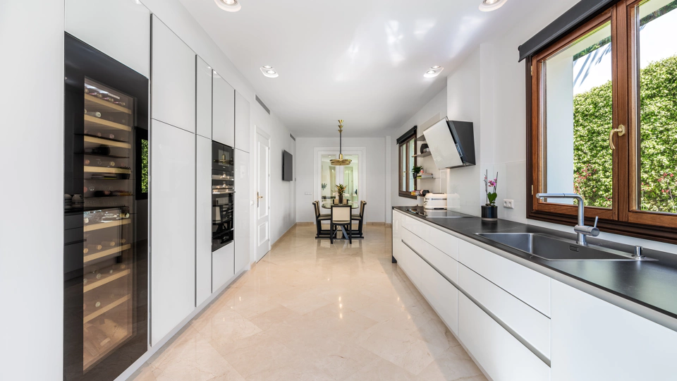 Villa en venta en Sierra Blanca, Marbella Golden Mile