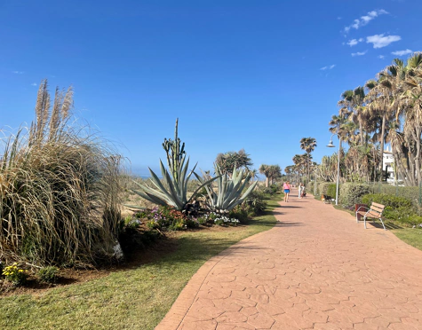 Apartamento en alquiler a corta temporada en Costalita, Estepona East