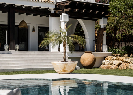 REFURBISHED VILLA FOR SALE IN HACIENDA LAS CHAPAS