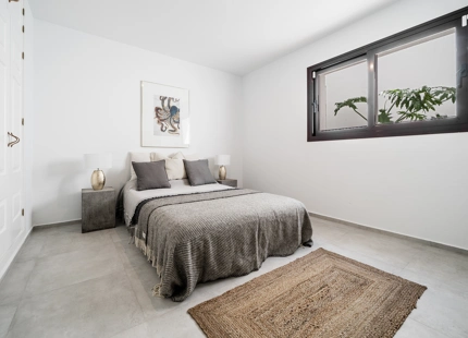 REFURBISHED VILLA FOR SALE IN HACIENDA LAS CHAPAS