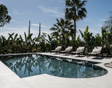 Villa for sale in Hacienda las Chapas, Marbella Este