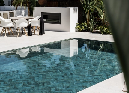 REFURBISHED VILLA FOR SALE IN HACIENDA LAS CHAPAS