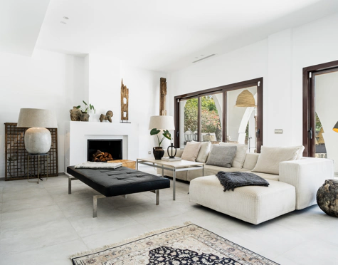 Villa for sale in Hacienda las Chapas, Marbella Este