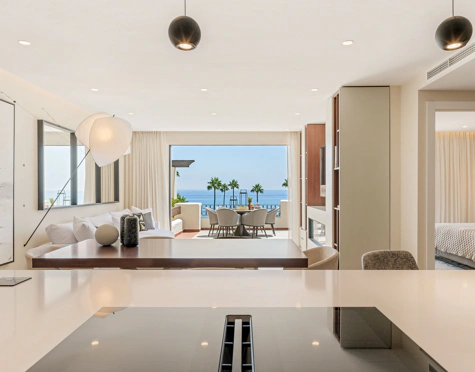 Penthouse for sale in Bahía del Velerín, Estepona East