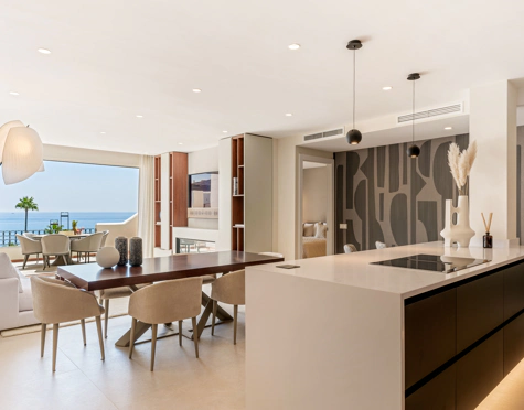 Penthouse for sale in Bahía del Velerín, Estepona East