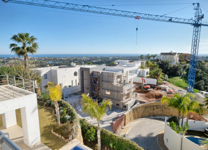 MODERN VILLA FOR SALE IN BENAHAVIS