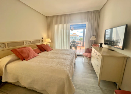 ACOGEDOR APARTAMENTO EN ALQUILER VACACIONAL EN PUERTO BANUS