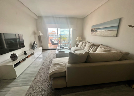 ACOGEDOR APARTAMENTO EN ALQUILER VACACIONAL EN PUERTO BANUS