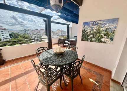 ACOGEDOR APARTAMENTO EN ALQUILER VACACIONAL EN PUERTO BANUS