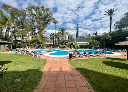 ACOGEDOR APARTAMENTO EN ALQUILER VACACIONAL EN PUERTO BANUS