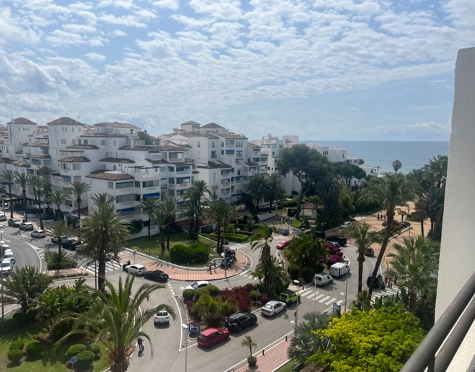 COSY APARTMENT FOR HOLIDAY RENT IN PUERTO BANUS