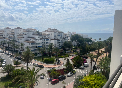ACOGEDOR APARTAMENTO EN ALQUILER VACACIONAL EN PUERTO BANUS