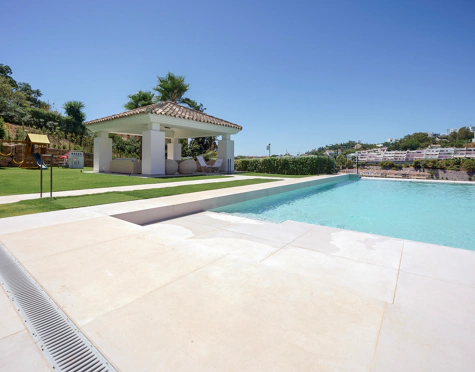 Villa for sale in Benahavis