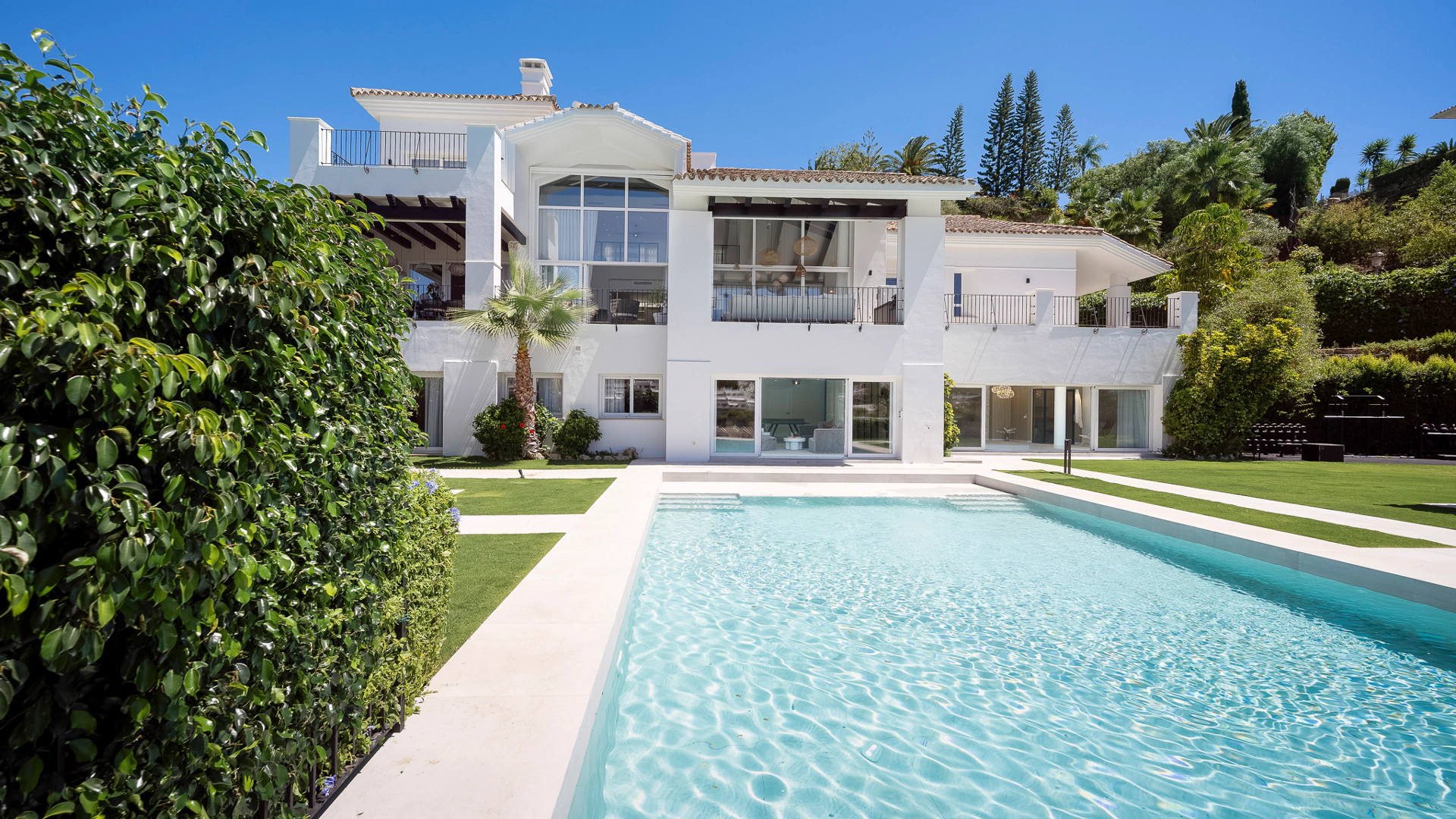 Villa en venta en Benahavis