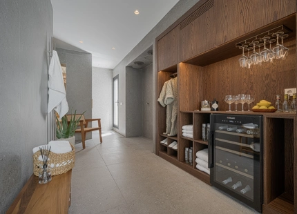 VILLA TOTALMENTE REFORMADA EN VENTA EN NUEVA ANDALUCIA