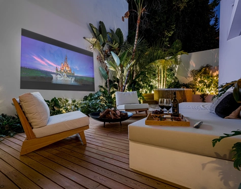 Villa en venta en Nueva Andalucia, Marbella