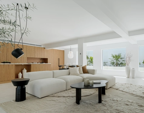 Villa en venta en Nueva Andalucia, Marbella
