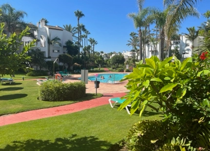 ALQUILER VACACIONAL EN ESTEPONA JUNTO A LA PLAYA