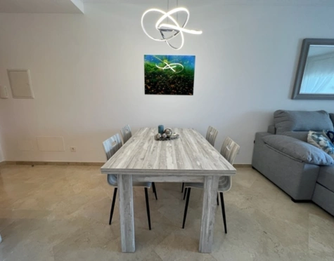 Apartamento en alquiler a corta temporada en Costalita, Estepona East