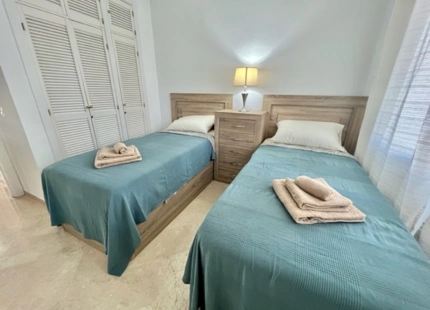 ALQUILER VACACIONAL EN ESTEPONA JUNTO A LA PLAYA