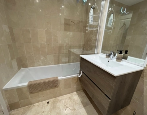 Apartamento en alquiler a corta temporada en Costalita, Estepona East
