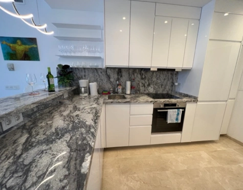 Apartamento en alquiler a corta temporada en Costalita, Estepona East