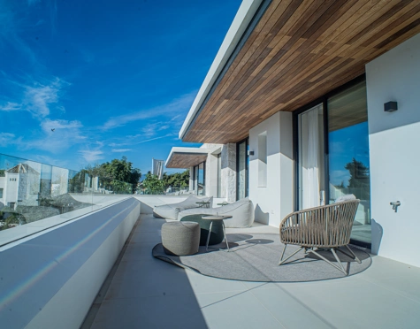 Villa for sale in Marbella Golden Mile