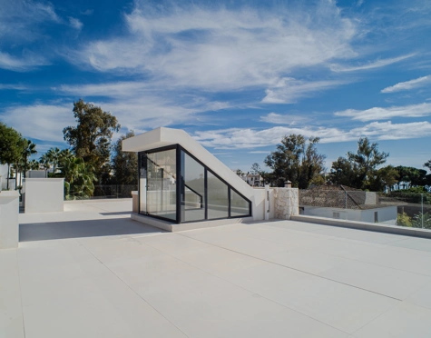 Villa for sale in Marbella Golden Mile