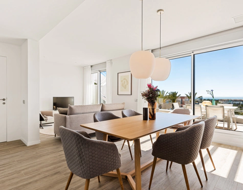Penthouse for sale in New Golden Mile, Estepona East