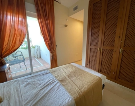 Apartment for sale in Costalita, Estepona East