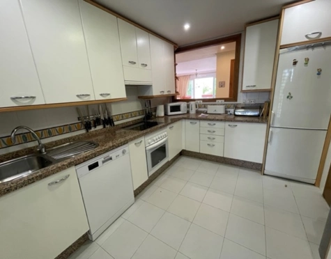 Apartment for sale in Costalita, Estepona East