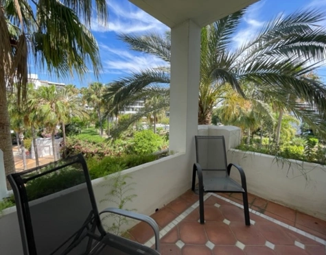 Apartment for sale in Costalita, Estepona East