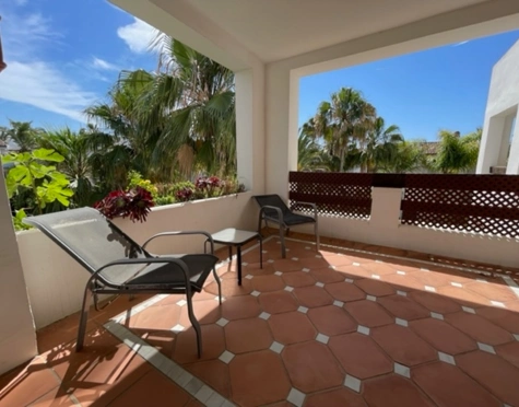 Apartment for sale in Costalita, Estepona East