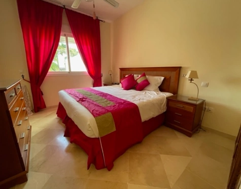 Apartment for sale in Costalita, Estepona East