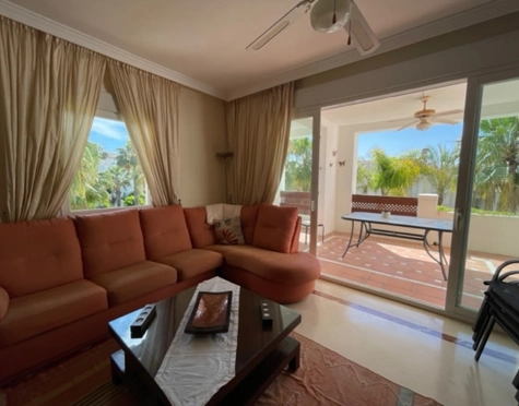Apartment for sale in Costalita, Estepona East