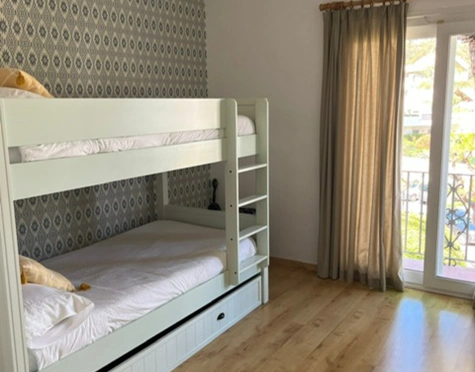 Apartamento en alquiler a corta temporada en Alcazaba Beach, Estepona East