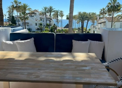 APARTAMENTO DISPONIBLE PARA ALQUILER CORTA TEMPORADA EN ALCAZABA BEACH