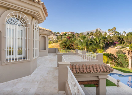IMPRESIONANTE VILLA EN VENTA EN NUEVA ANDALUCIA