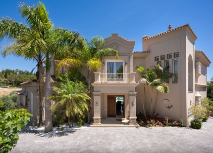 IMPRESIONANTE VILLA EN VENTA EN NUEVA ANDALUCIA
