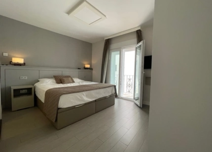 FANTASTIC APARTMENT IN PUERTO BANUS