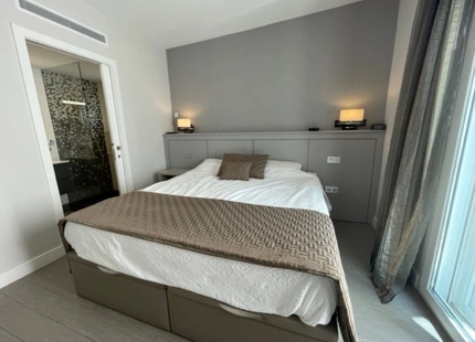 FANTASTIC APARTMENT IN PUERTO BANUS