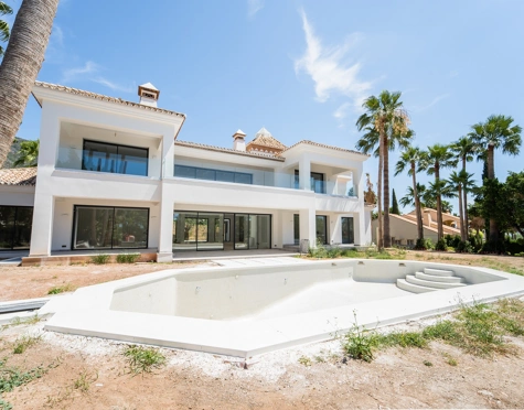 Villa for sale in Sierra Blanca, Marbella Golden Mile