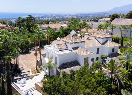 VENTA DE VILLA DE LUJO EN SIERRA BLANCA