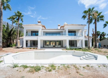 VENTA DE VILLA DE LUJO EN SIERRA BLANCA