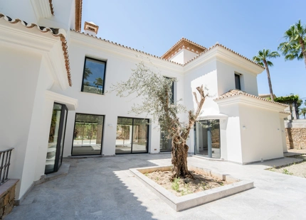VENTA DE VILLA DE LUJO EN SIERRA BLANCA