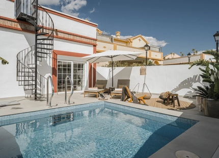 CHARMING SEMI DETACHED HOUSE FOR SALE IN NUEVA ANDALUCIA