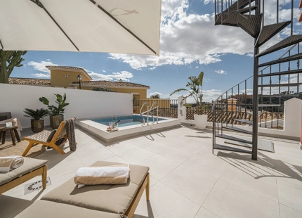 CHARMING SEMI DETACHED HOUSE FOR SALE IN NUEVA ANDALUCIA