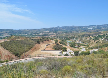 7 TERRENOS EN VENTA EN MIJAS