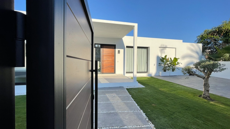 Villa en alquiler a corta temporada en Guadalmina Baja, San Pedro de Alcantara